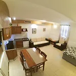 Carla Studio Apartment