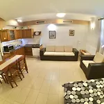 Carla Studio Apartment