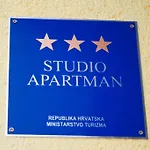 Carla Studio Apartment
